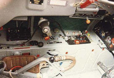 Cockpit Aero L-29 Delfin (2)